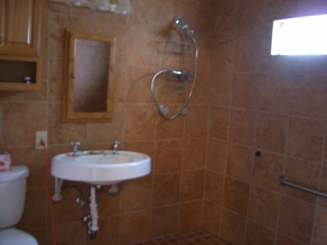 1121  S Spruce St - Photo 6