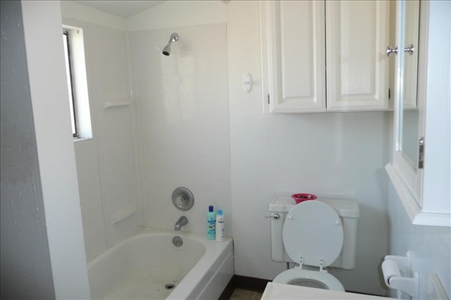1303  E Crown Ave - Photo 6
