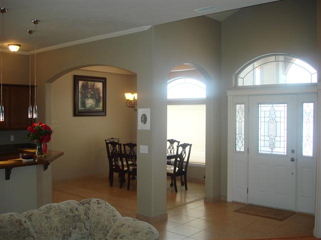 9023  N WARREN - Photo 3