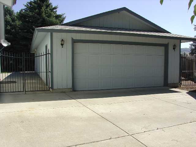 6107  S Lee Ct - Photo 9