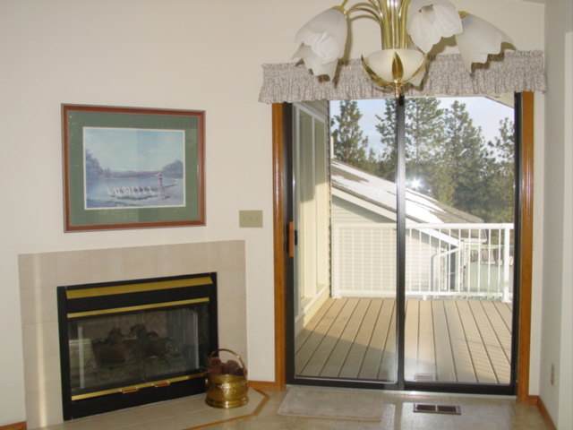 8917 E States Ln - Photo 4