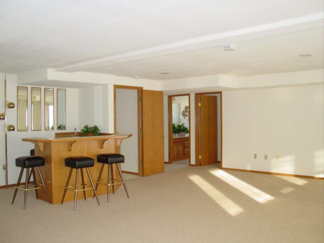 8917 E States Ln - Photo 8