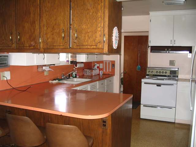 1102  E Dobson - Photo 4