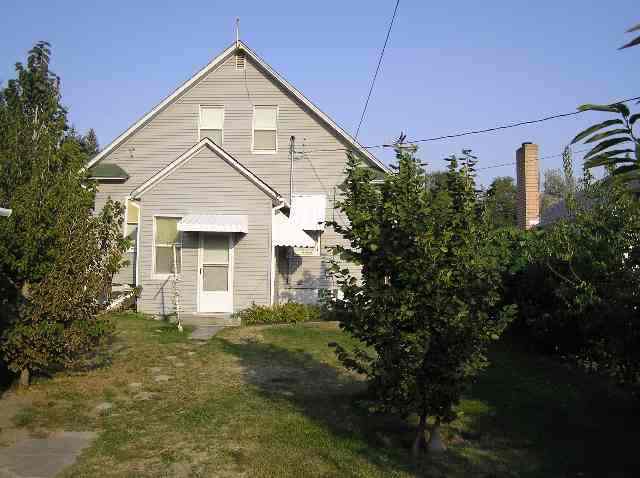 406 S Division - Photo 5