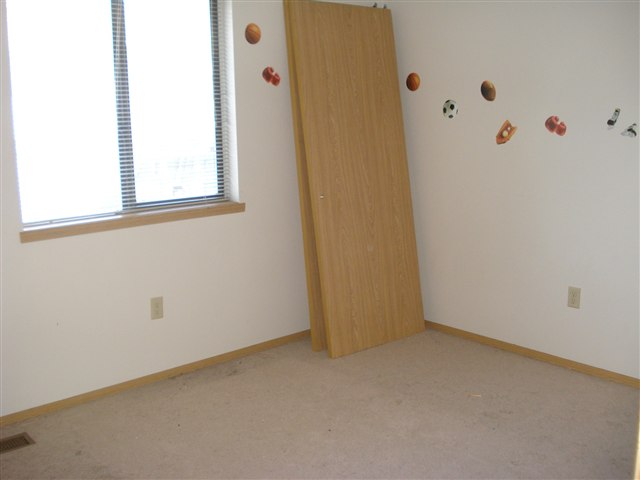 946  E CALKINS Dr - Photo 9