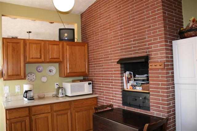 2123  W HOUSTON - Photo 5