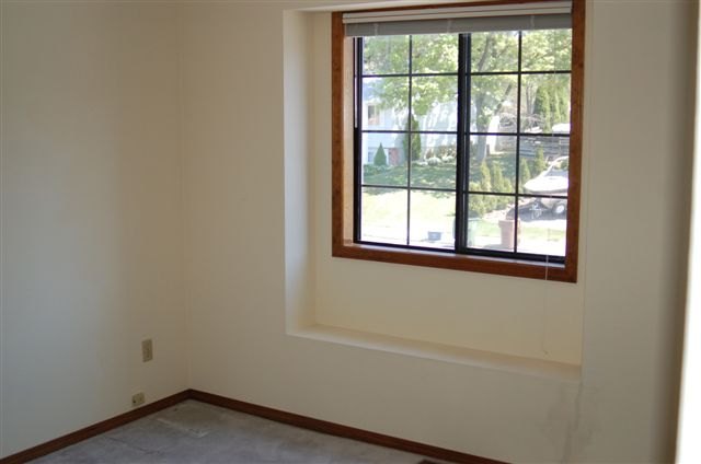 7031  N Greenwood Blvd - Photo 5