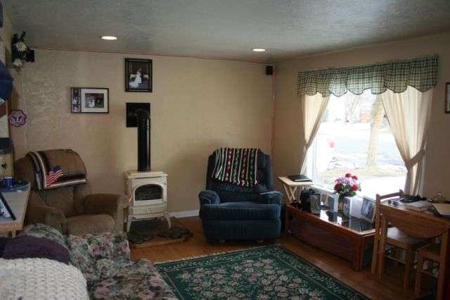 5703 N Lindeke - Photo 3