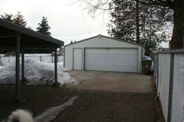 5703 N Lindeke - Photo 9