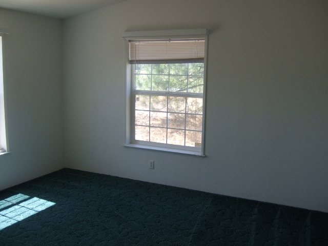 10010  S Medical Lake Rd - Photo 7