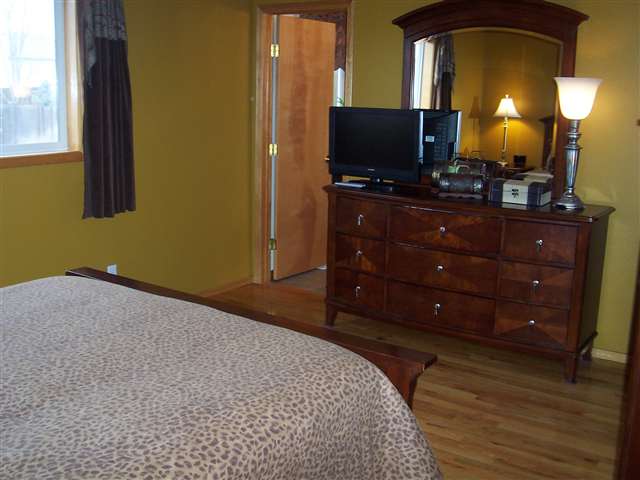 23107  E Riverside Ave - Photo 8