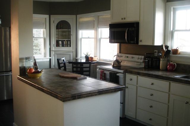 2711 S Manito Blvd - Photo 3