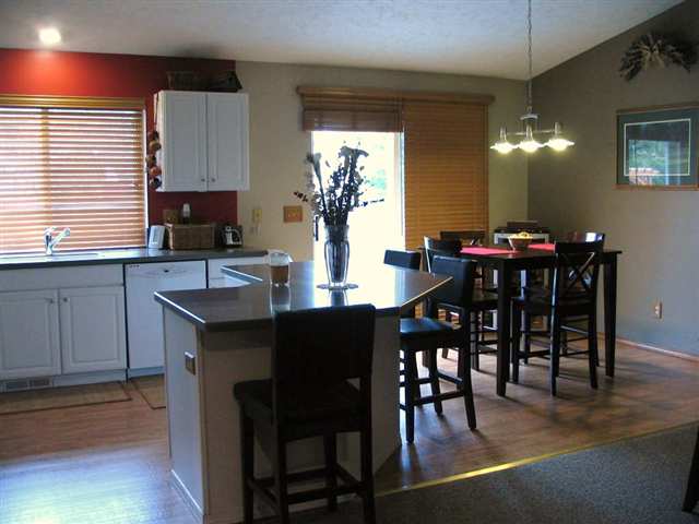 6123 W Okanogan Ct - Photo 4