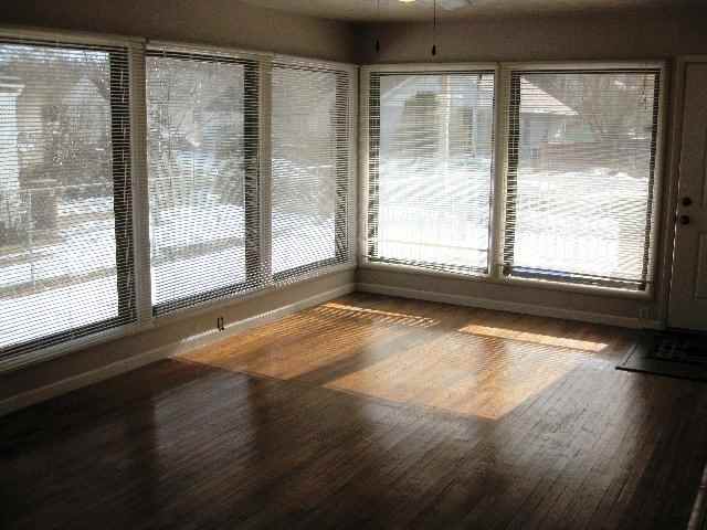 2111  E 6th Ave - Photo 3
