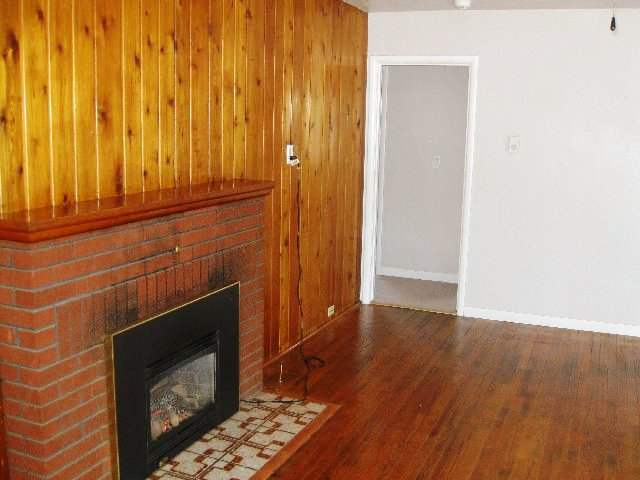 2111  E 6th Ave - Photo 5