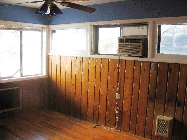 2111  E 6th Ave - Photo 6