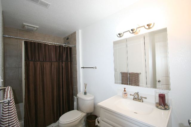 5317  S Cree Dr - Photo 7