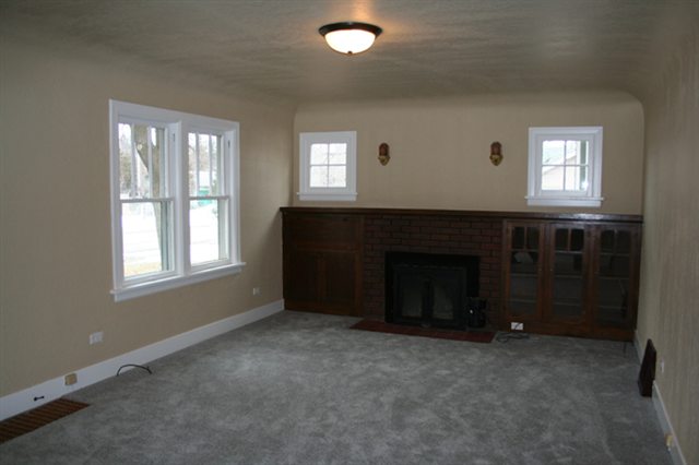 10113  E 4th Ave - Photo 9