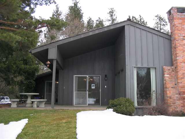 1907  E Rockwood Blvd - Photo 3