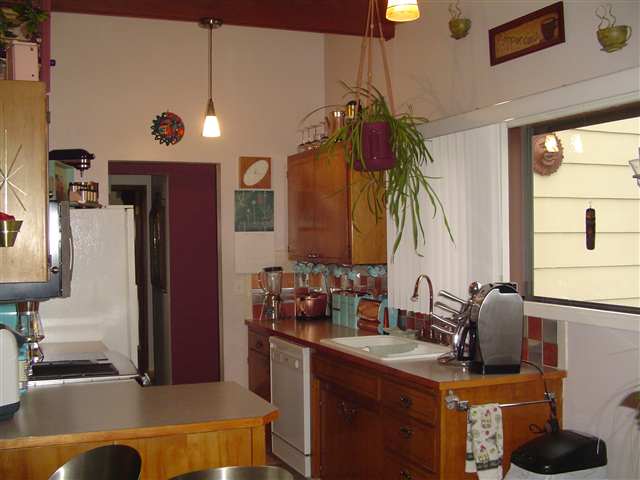 3327  W Francis Ave - Photo 4