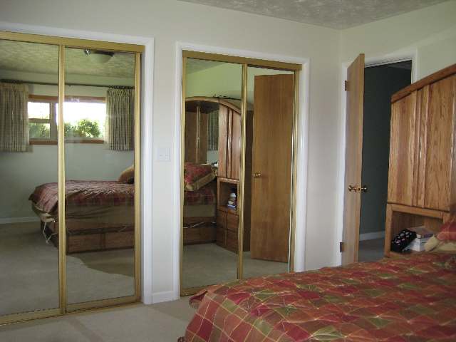 2125  W COURTLAND Ave - Photo 5