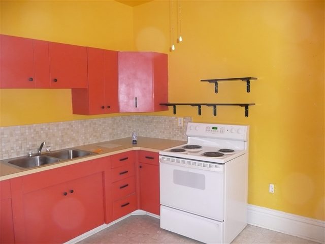 1318  W Maxwell Ave - Photo 4