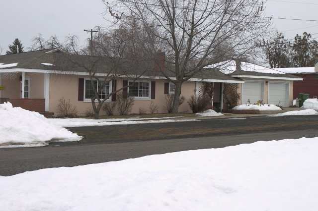 519  W 2nd St - Photo 9