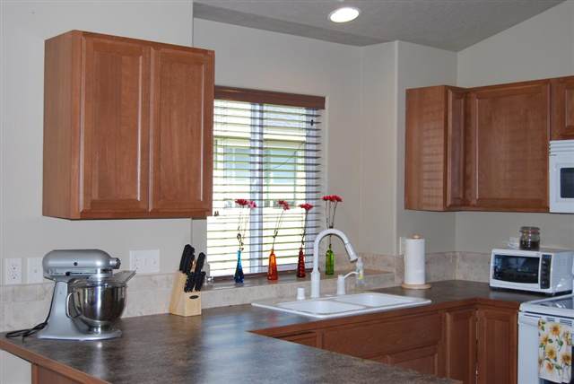 1013  N Oasis Ave - Photo 3