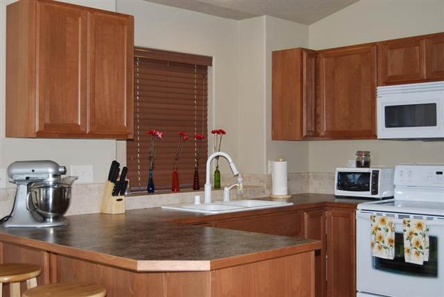 1013  N Oasis Ave - Photo 7