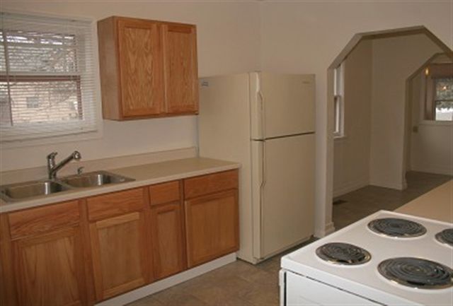2604  E 5th - Photo 3
