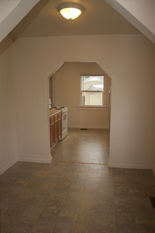 2604  E 5th - Photo 5