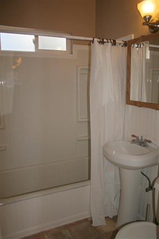 2604  E 5th - Photo 6
