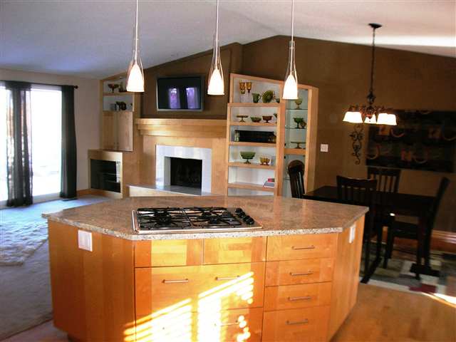 14314  E 6th Ave - Photo 3