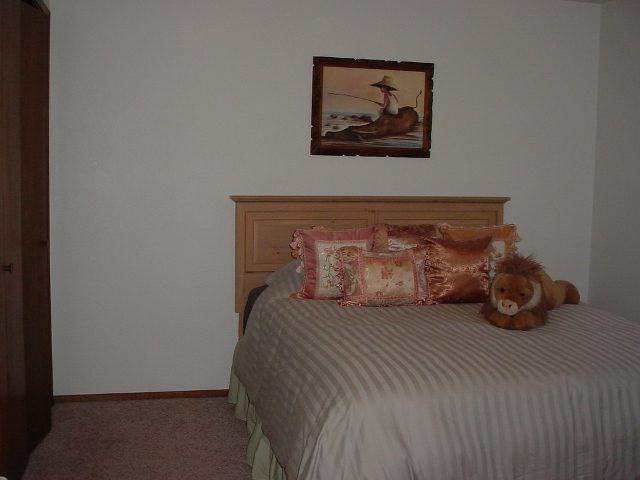 11913  E Maxwell Ave - Photo 6