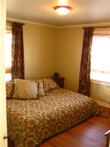 127  W Wellesley St - Photo 4
