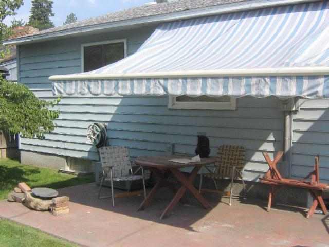 1028  E 37th Ave - Photo 7