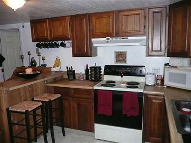 2111  E Longfellow Ave - Photo 3
