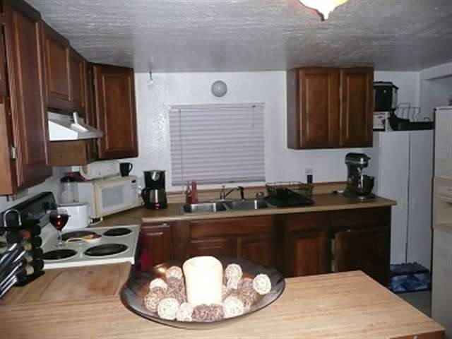 2111  E Longfellow Ave - Photo 4