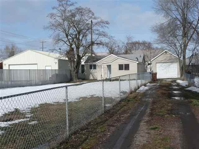 2111  E Longfellow Ave - Photo 6