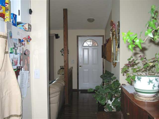 1305  S SAINT CHARLES Rd - Photo 3