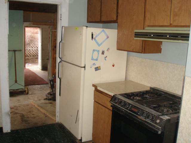 5923  N Standard St - Photo 3