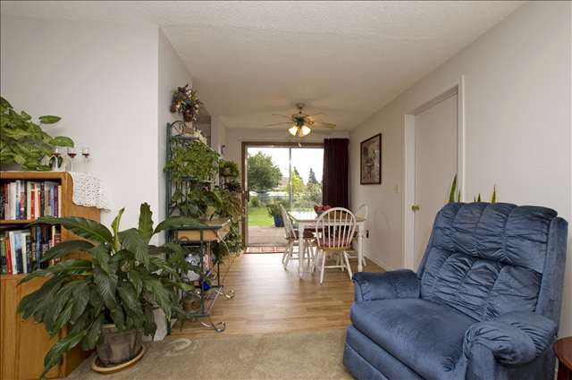 4704  N Darin Rd - Photo 5