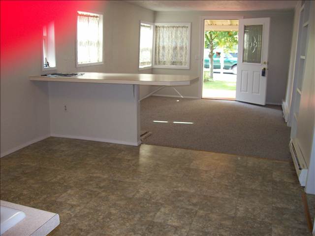 214  N Colville - Photo 5