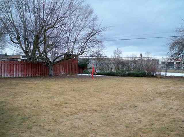 10015  E Nora - Photo 9
