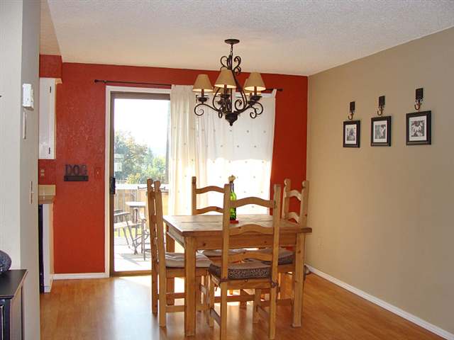 3322  E Carlisle Ave - Photo 3