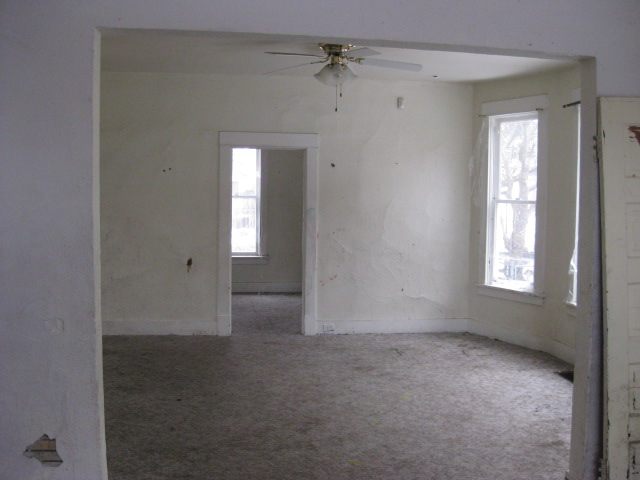 1019  W CARLISLE - Photo 4