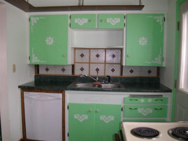 1111  E WALTON - Photo 4