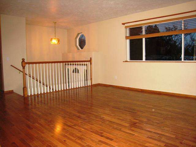 1211  E Central Ave - Photo 3