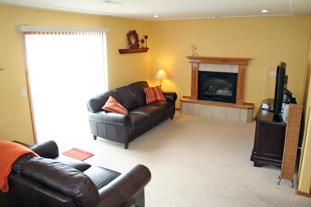5607  E Dickinson Ln - Photo 3