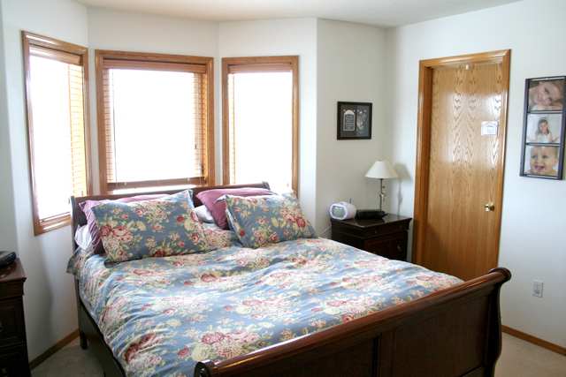 5607  E Dickinson Ln - Photo 4
